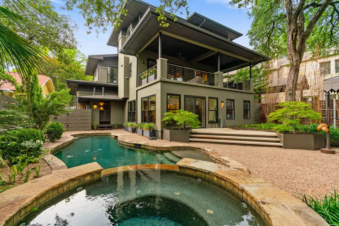 Austin Downtown Oasis Villa